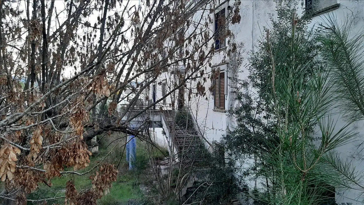 Außenansicht von Gebäude zum Verkauf in Ontinyent