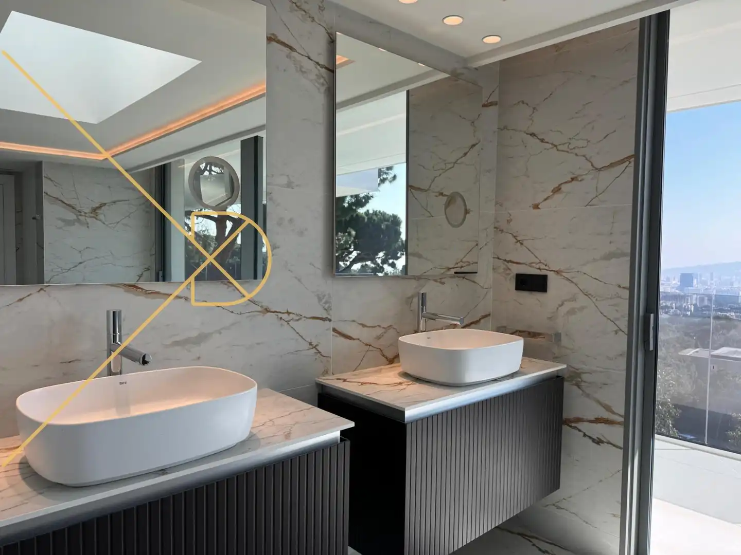 Baño de Casa o chalet en venta en Barcelona con Aire acondicionado, Calefacción y Jardín privado