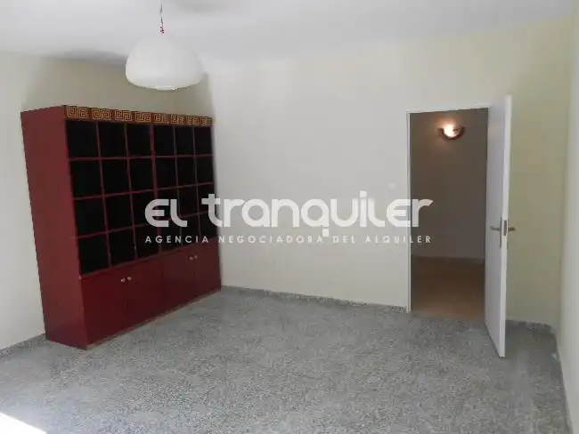 Sala d'estar de Pis de lloguer en Colmenar Viejo amb Aire condicionat, Traster i Rentadora