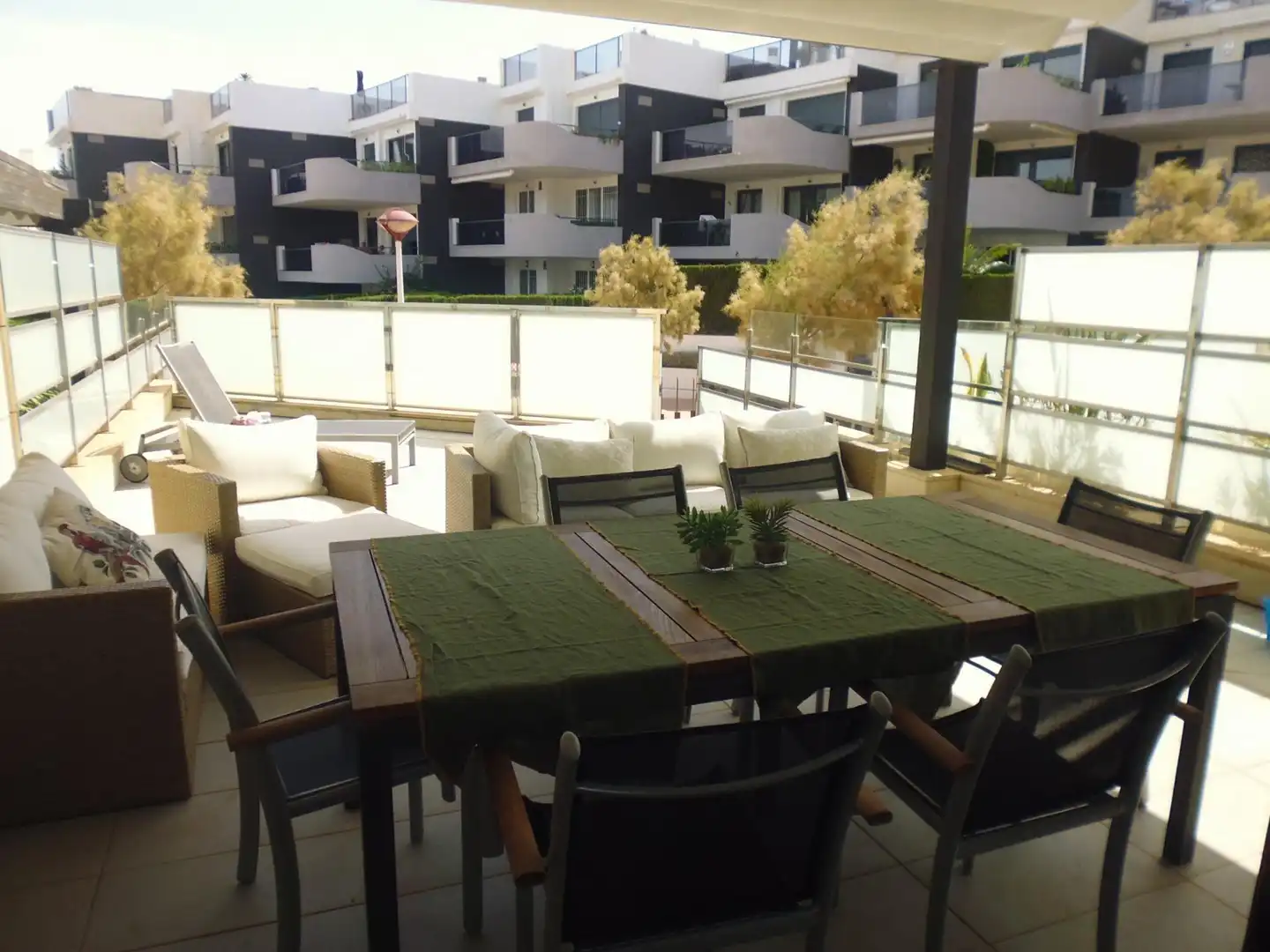 Bungalow amb piscina en venda a Los Arenales del Sol, imagen 2