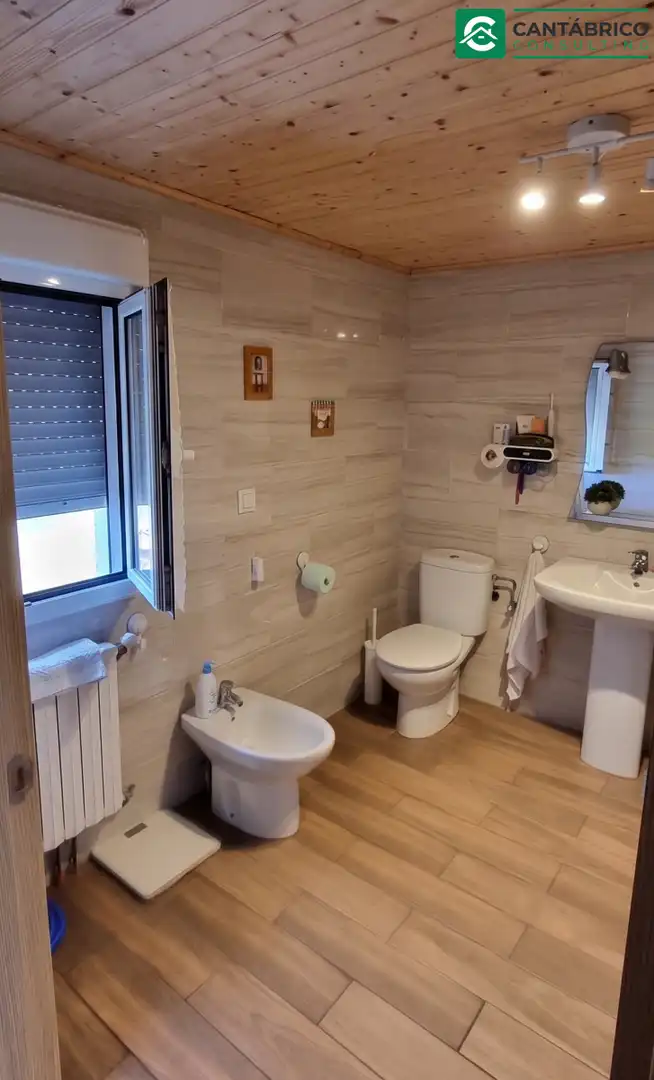 Baño de Casa o chalet en venta en Coaña con Trastero y Amueblado