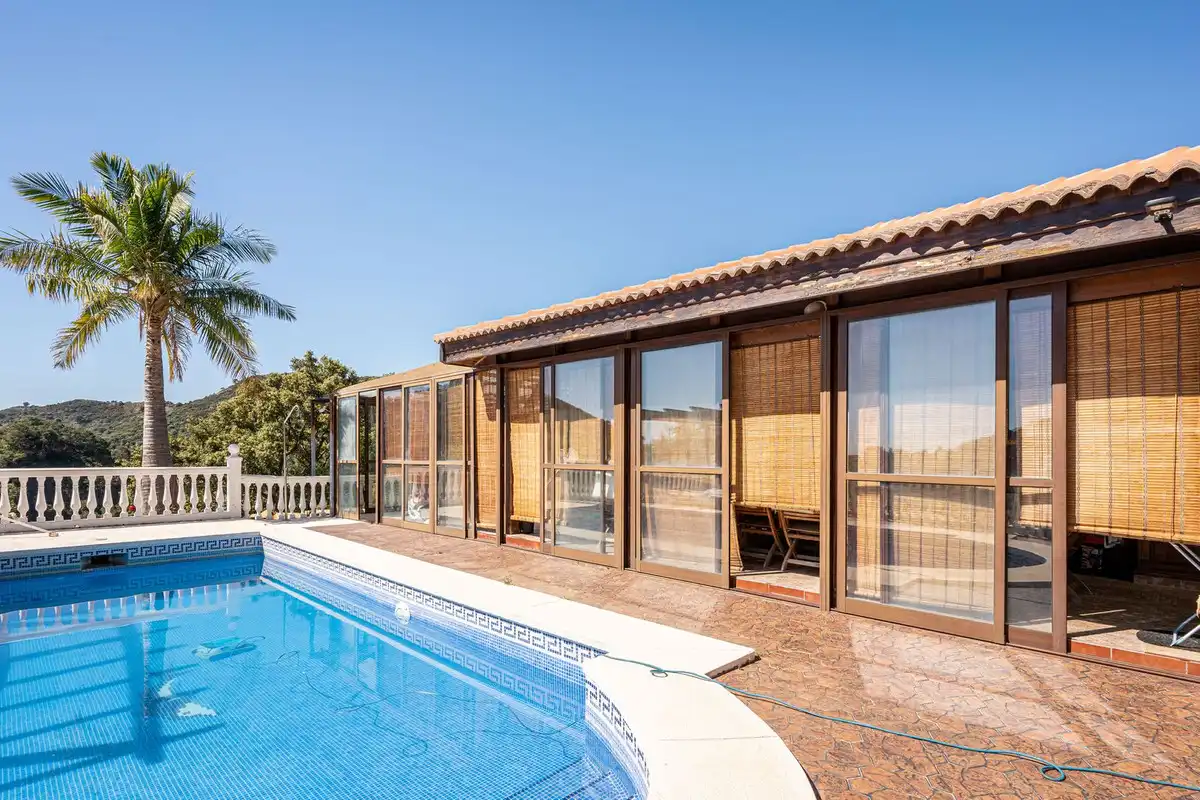 Vista exterior de Casa o xalet en venda en Rojales amb Aire condicionat, Jardí privat i Terrassa