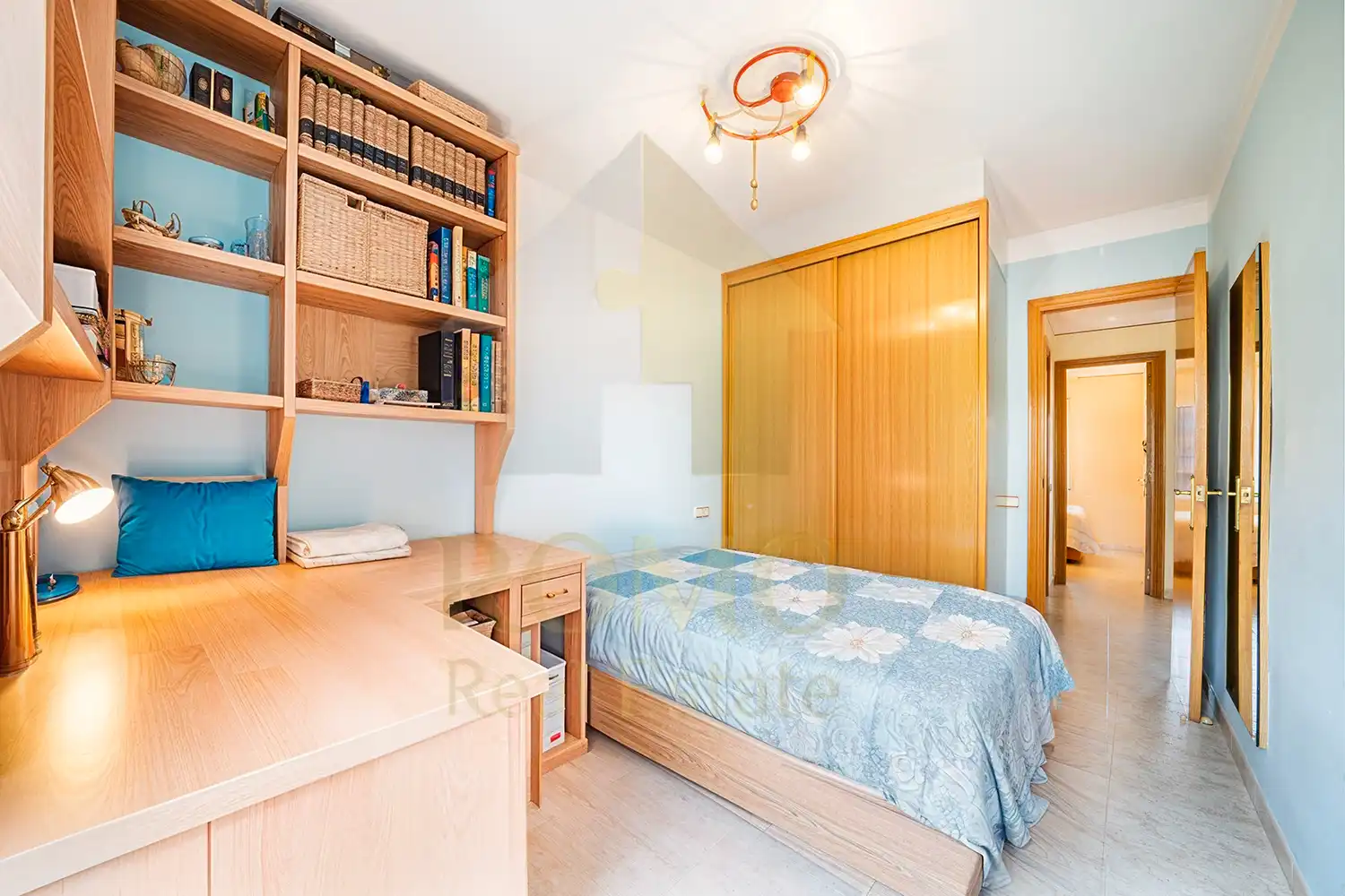 Habitación de Casa adosada en venta en Caldes de Montbui con Calefacción y Balcón
