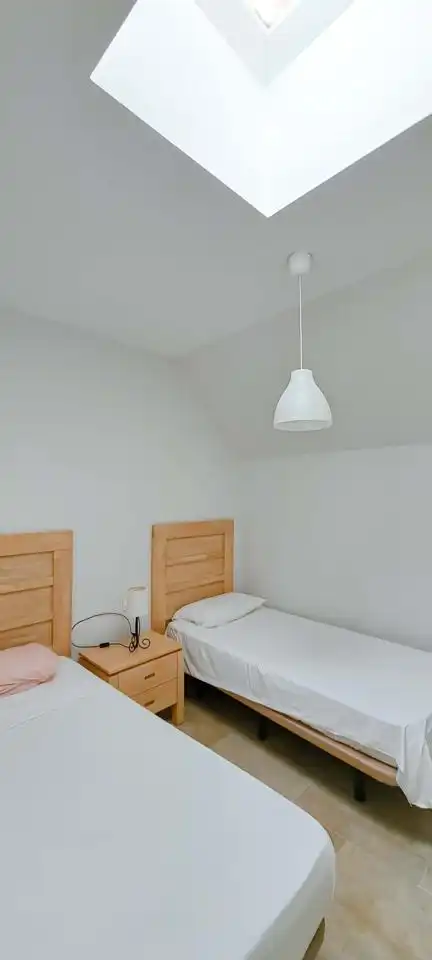 Attic for rent in La Duquesa