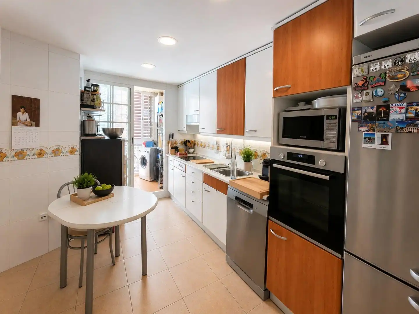 Cocina de Piso en venta en Majadahonda con Calefacción, Terraza y Piscina comunitaria