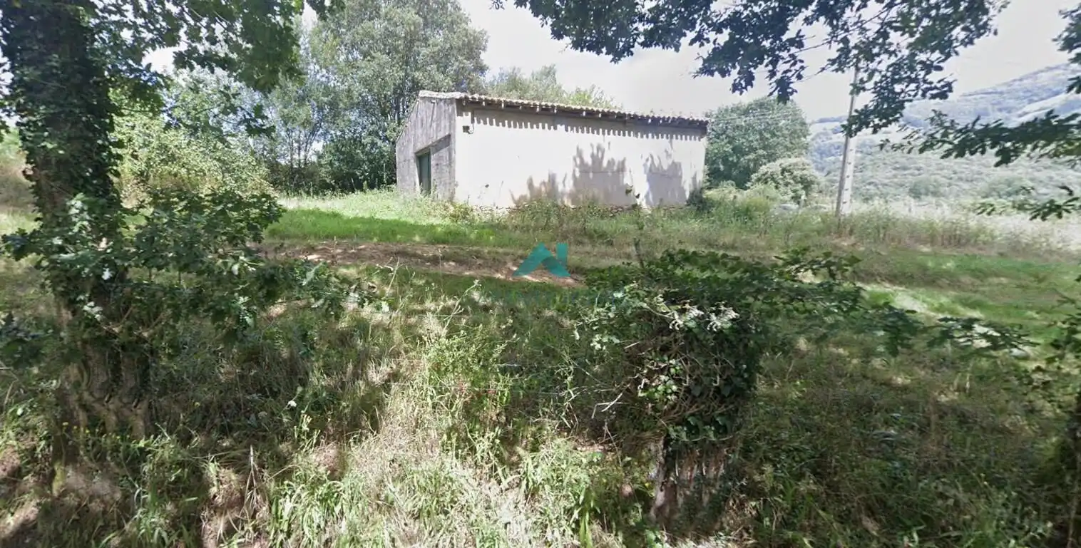 Casa rústica en venda a Barrio Cereceda
