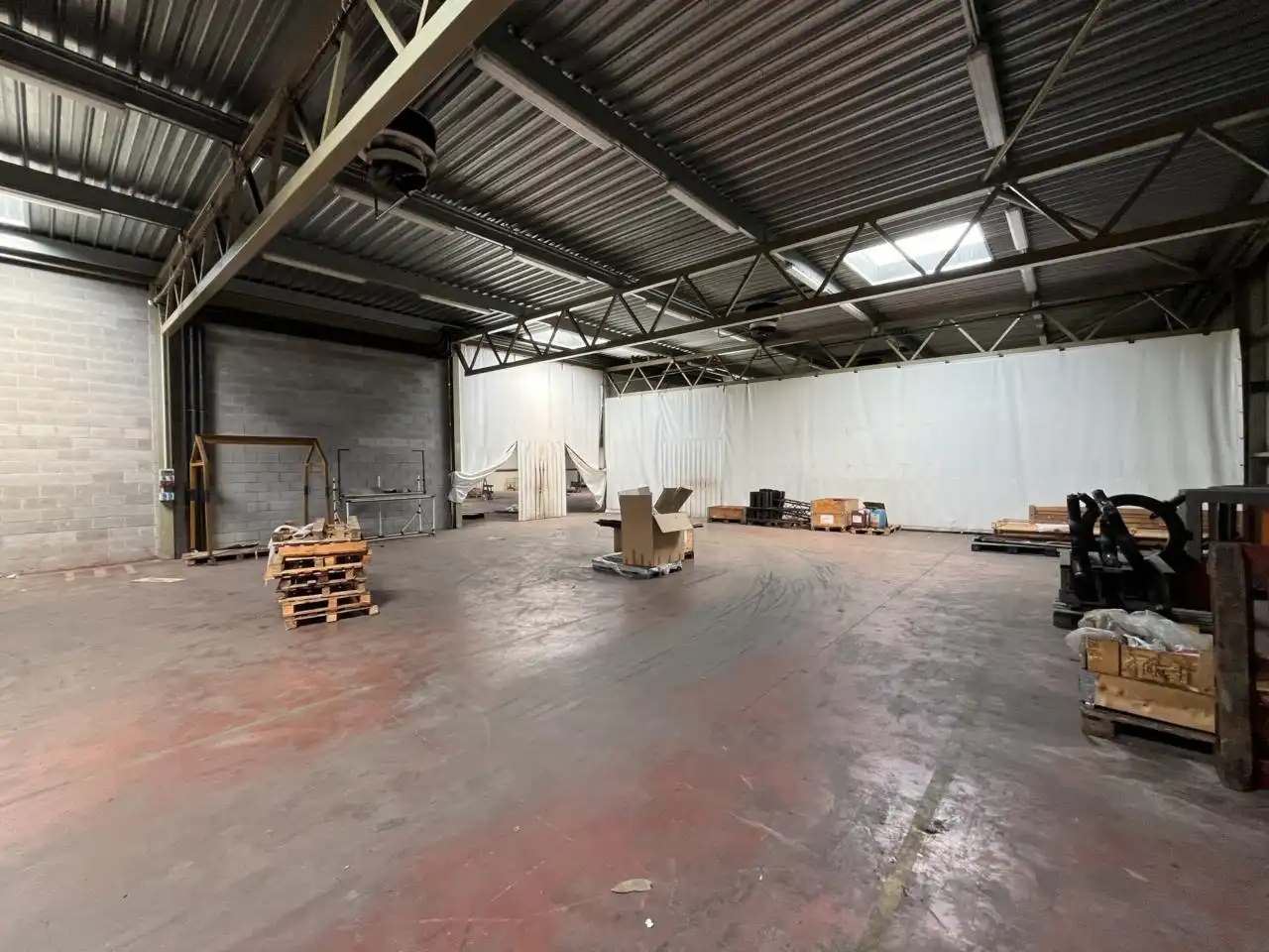 Nave industrial en venta en Manlleu con Alarma