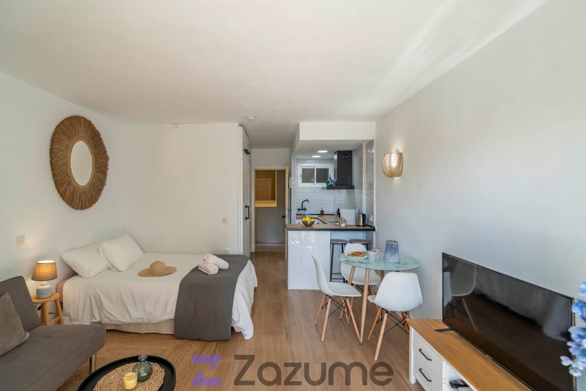 Dormitori de Estudi de lloguer en Benalmádena amb Aire condicionat, Calefacció i Terrassa