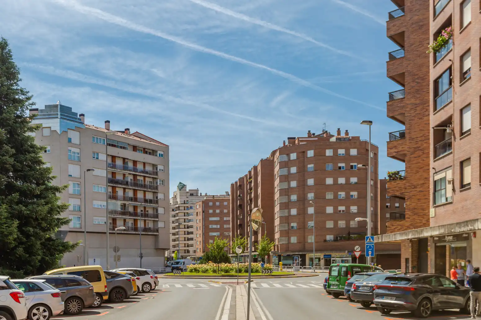 Vista exterior de Piso en venta en  Pamplona / Iruña con Parquet, Terraza y Trastero