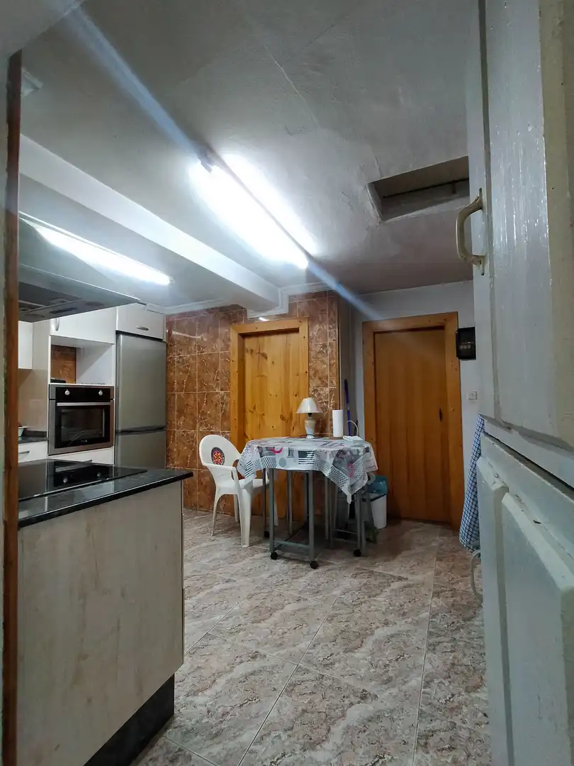 Cocina de Finca rústica en venta en Pravia con Jardín privado