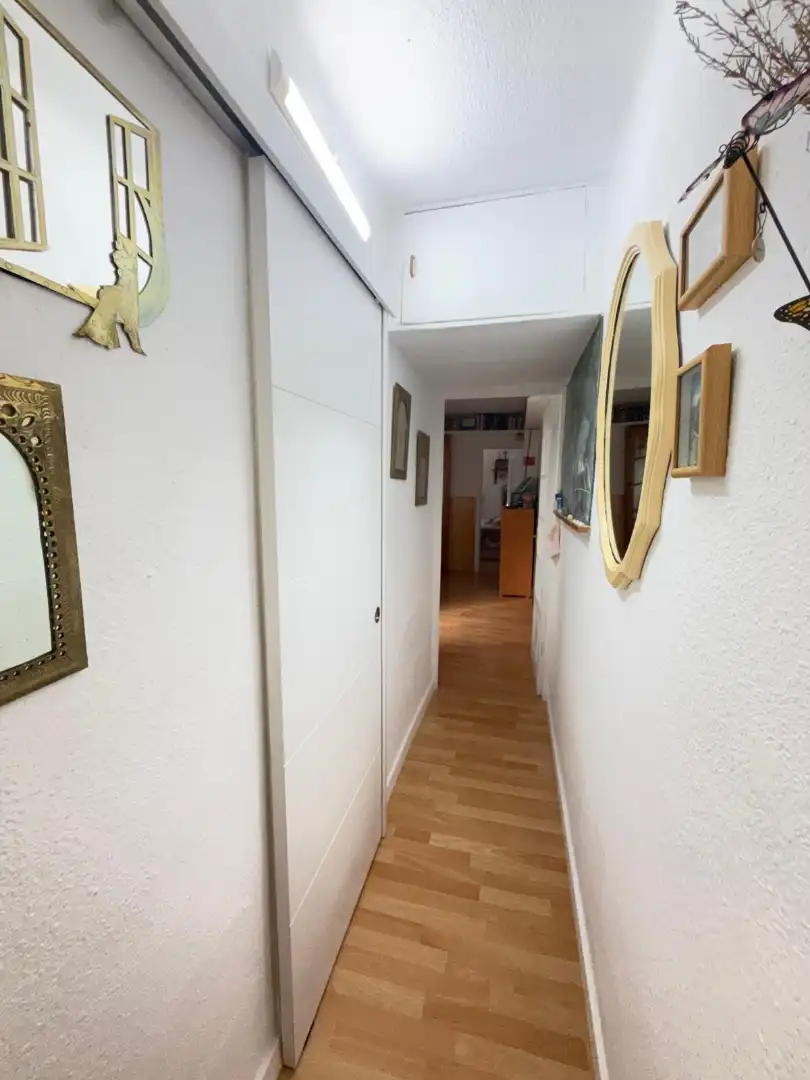 Flat for sale in Madrid  with Air Conditioner and Heating