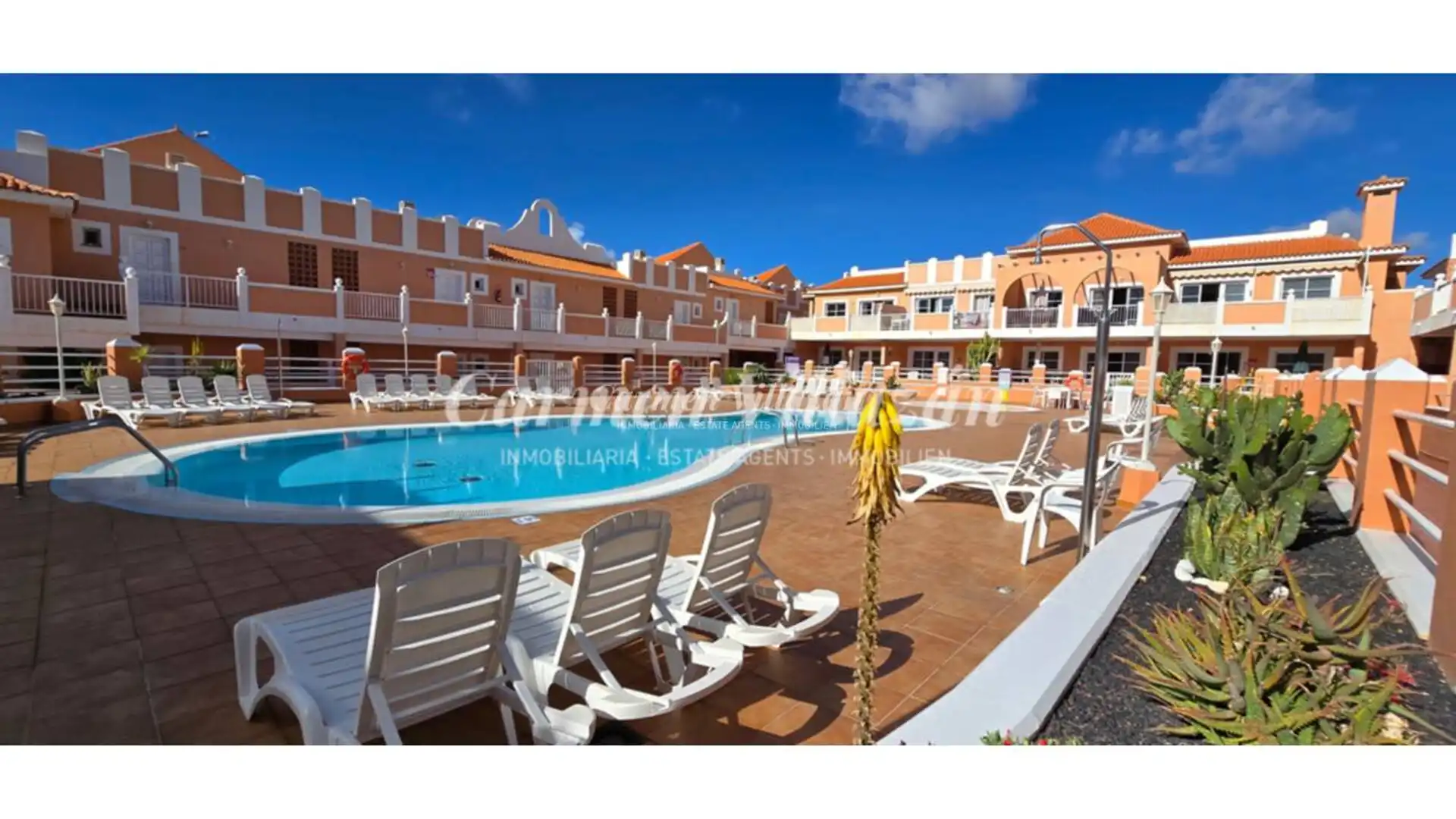 Exterior view of Apartments for sale in Antigua  with Terrace, Storage room and Furnished