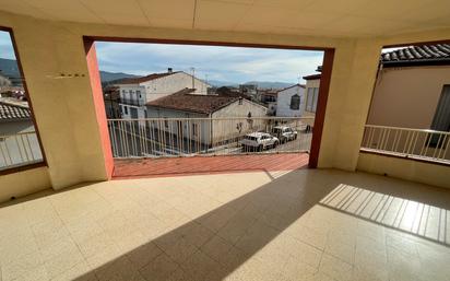 Exterior view of Single-family semi-detached for sale in Les Planes d'Hostoles  with Terrace