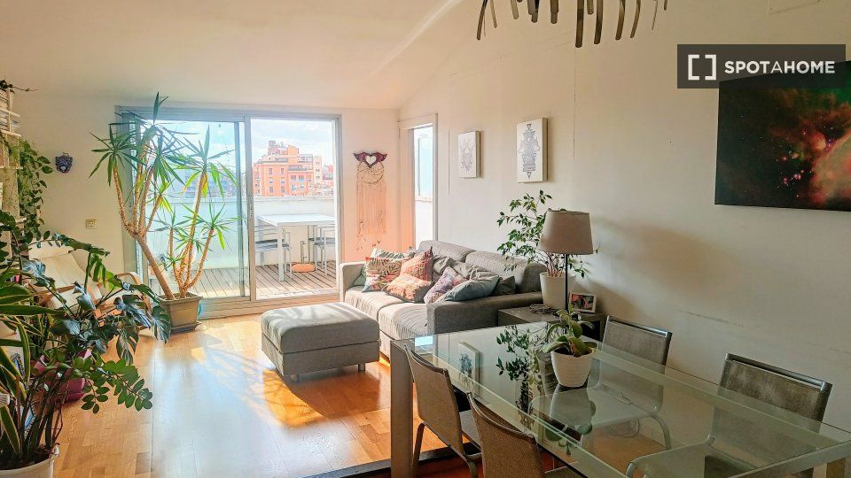 Sala d'estar de Pis de lloguer en  Barcelona Capital amb Aire condicionat, Calefacció i Moblat