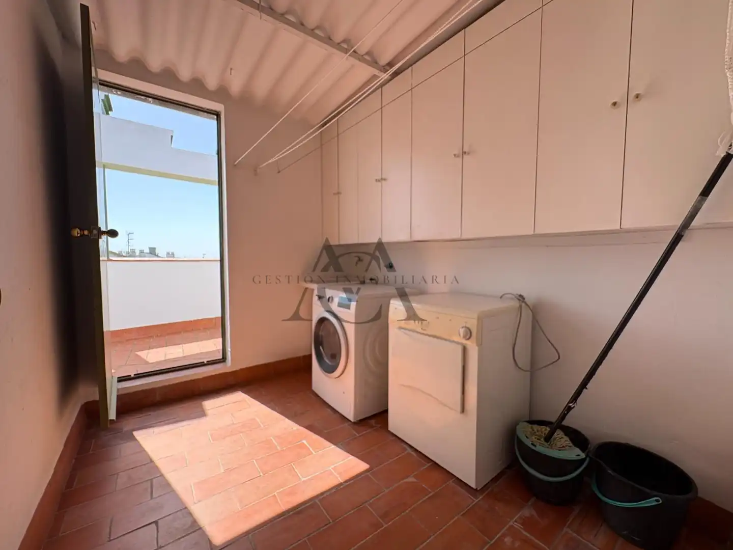 Piso en venta en Ronda del Paseo Viejo, Poleares