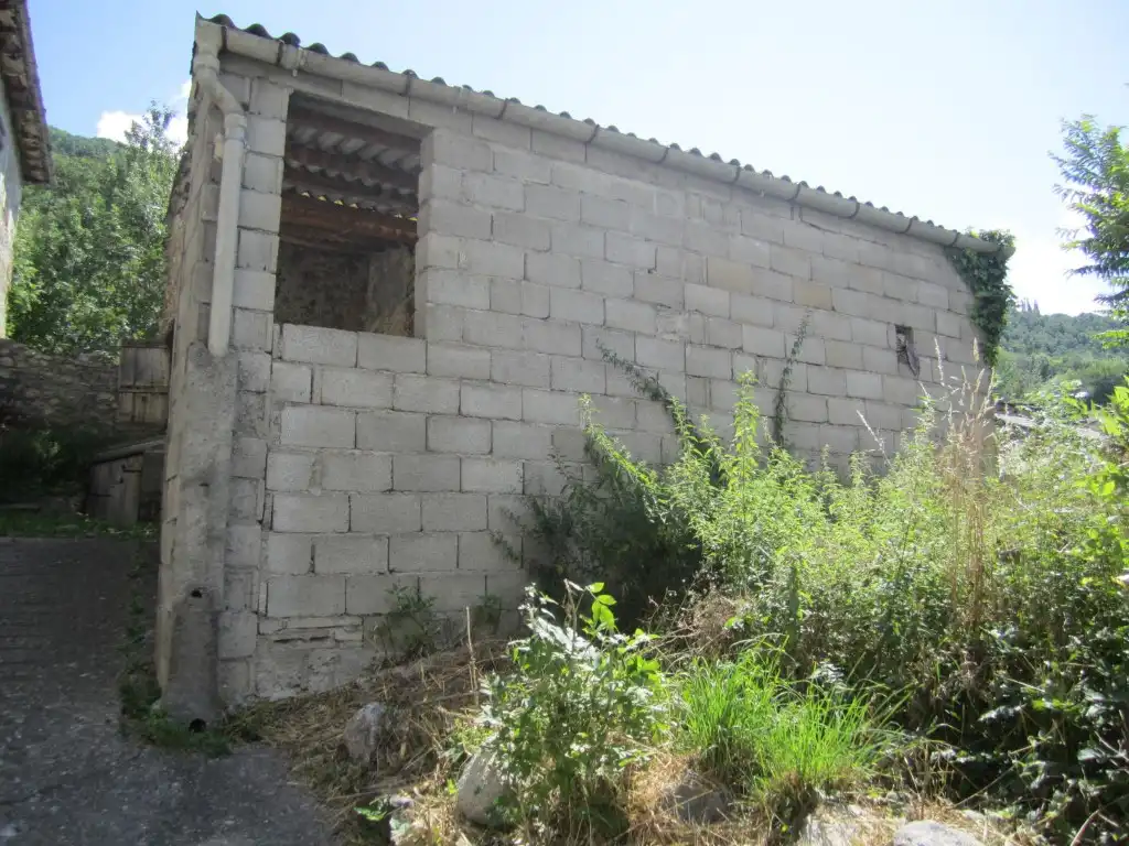 Exterior view of Houses for sale in Sesué