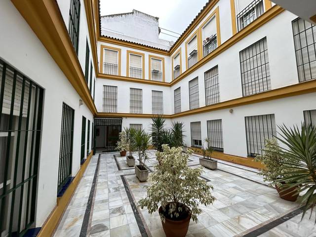 Piso en Venta en  ALHONDIGA en Alfalfa - Santa Cruz