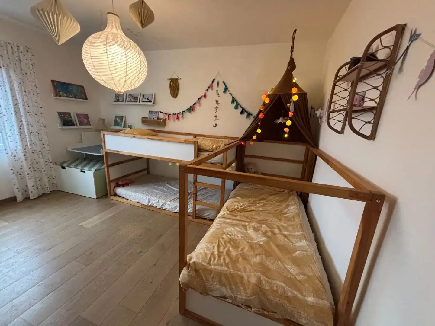 Dormitori de Casa o xalet en venda en Ribeira