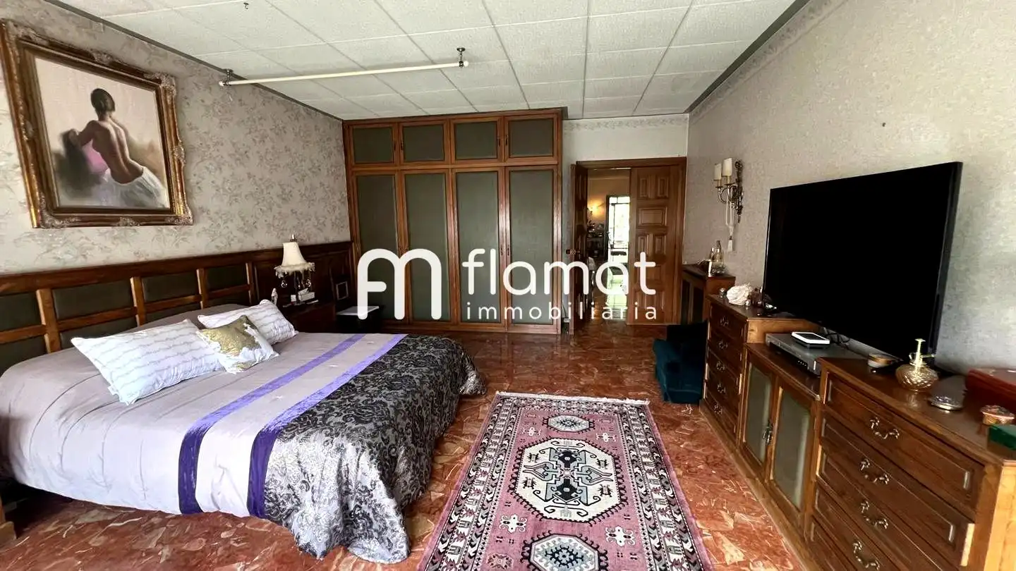 Habitación de Casa o chalet en venta en Barcelona