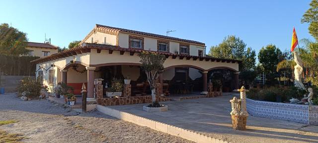Casa-chalet en Venta en N/A en Callosa de Segura