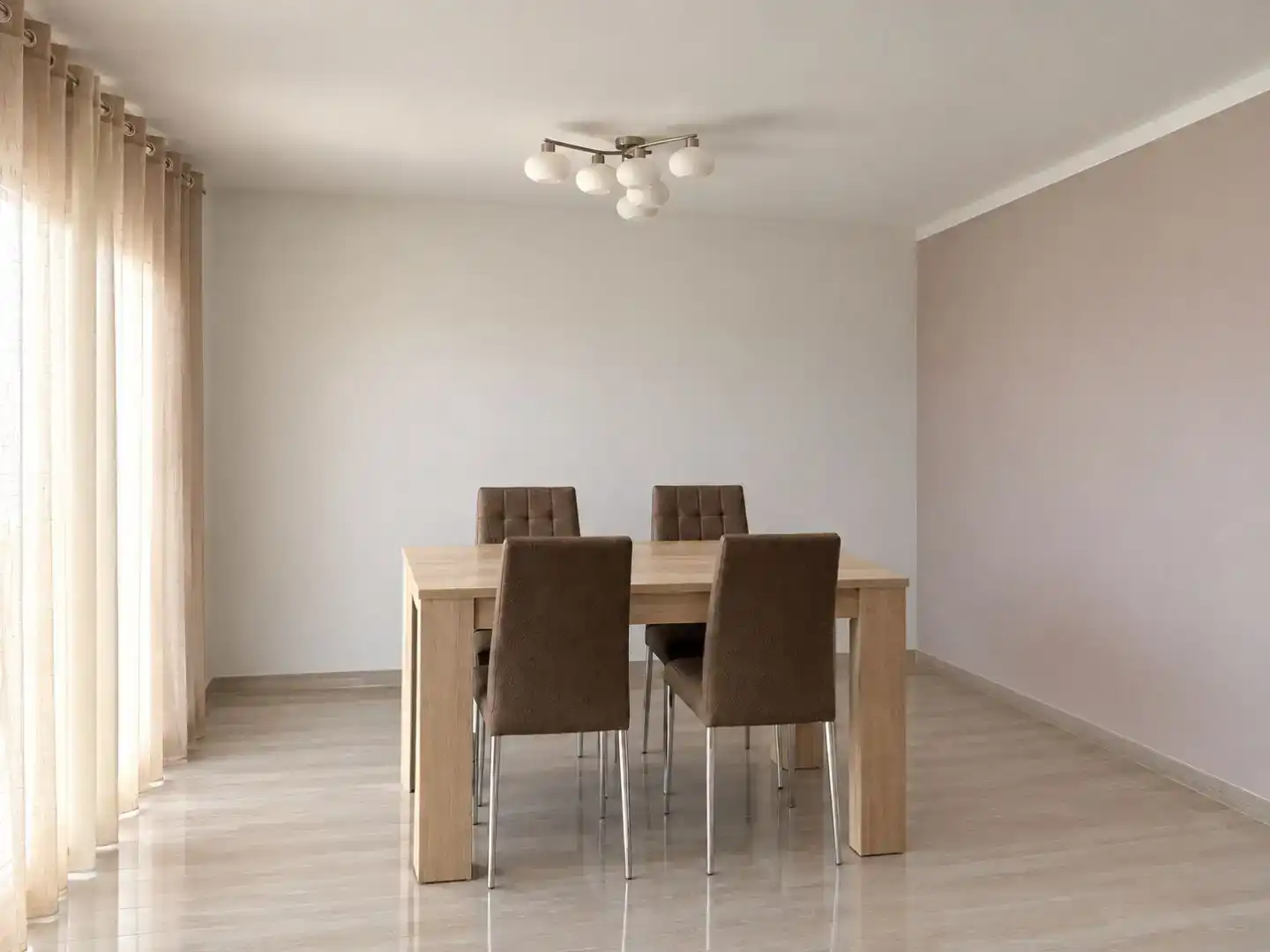 Comedor de Piso en venta en Cervera con Balcón
