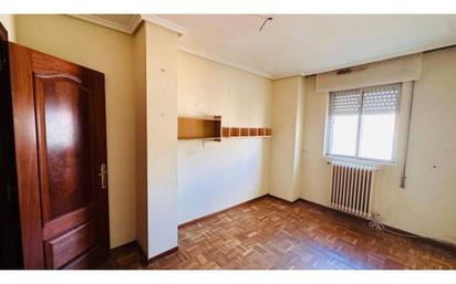 Schlafzimmer von Wohnung zum verkauf in Venta de Baños