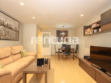 Appartamento con balcone in vendita a Carrer del Peu de la Creu