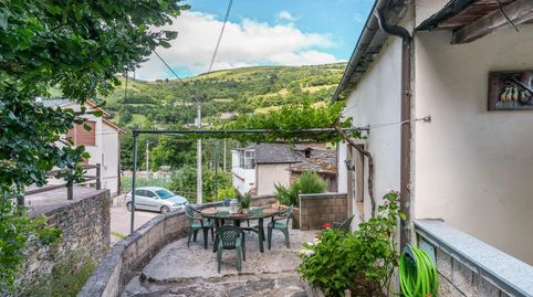 Foto 3 de Casa o xalet en venda a Calle Cibuyu, 33, Cangas del Narcea, Asturias