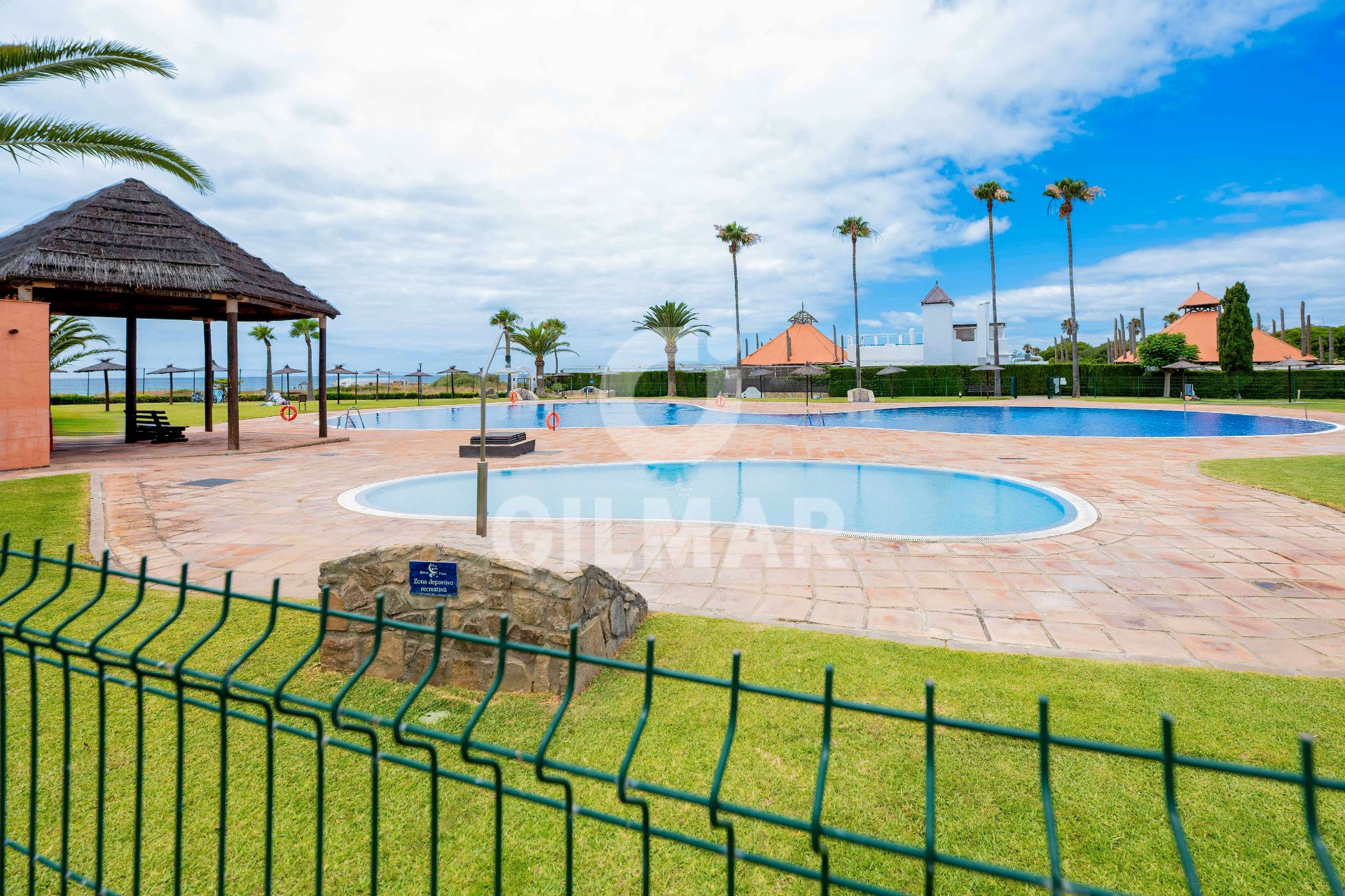 Piscina de Àtic en venda en Zahara de los Atunes amb Aire condicionat, Calefacció i Terrassa