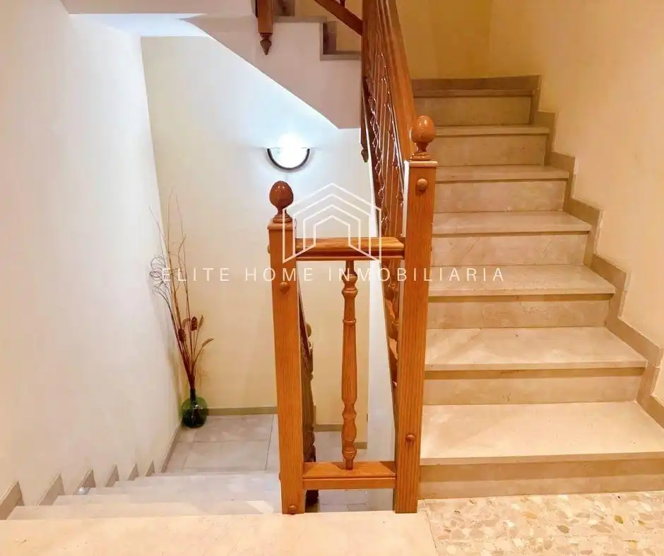 Detached homes for rent in Estación - Universidad