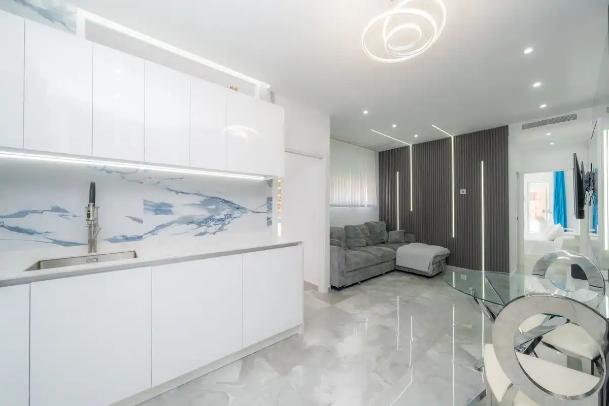 Ground floor with terrace for sale in Av. de Portugal, imagen 12