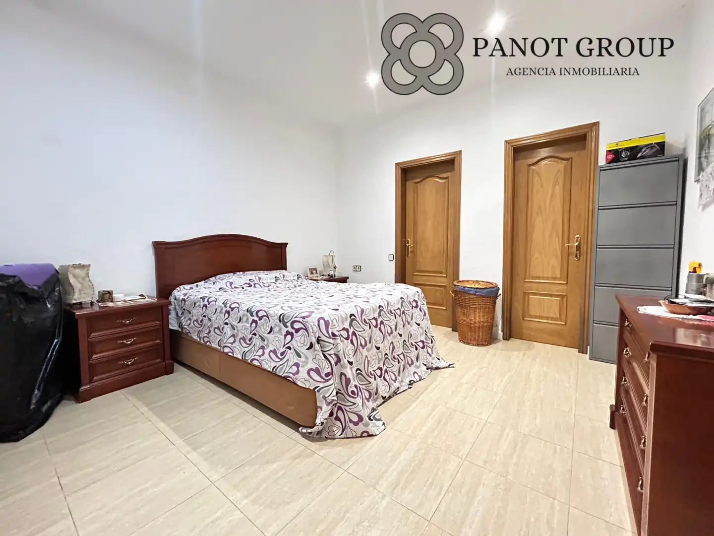 Bedroom of Flat for sale in Barcelona  with Terrace and Furnished