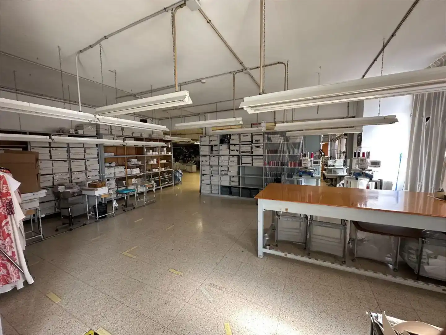 Industrial buildings for rent in Mediona