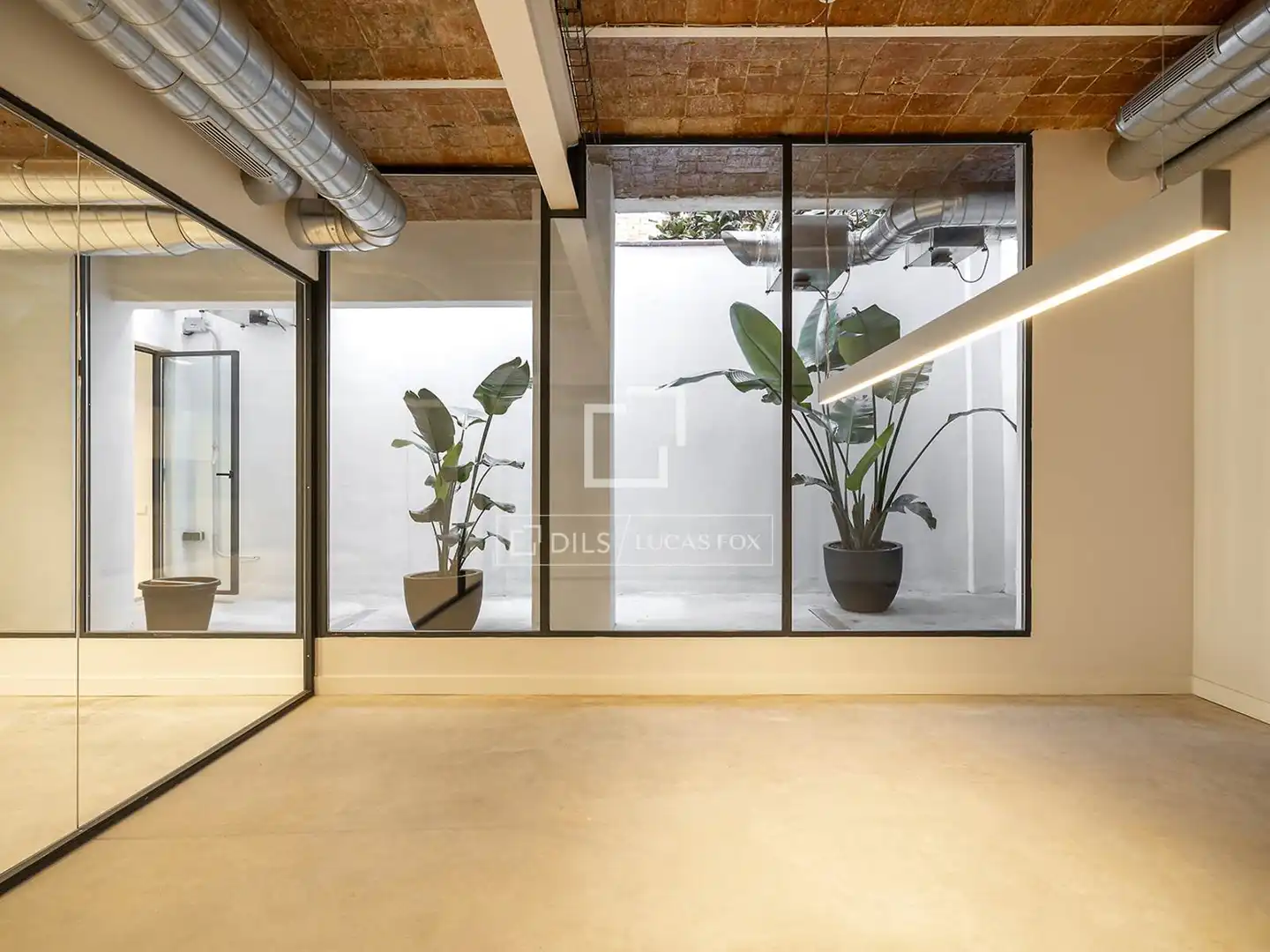 Loft zum Verkauf in Barcelona mit Klimaanlage und Heizung