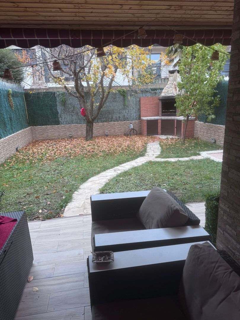 Terraza de Casa adosada en venta en Arganda del Rey con Aire acondicionado, Calefacción y Jardín privado