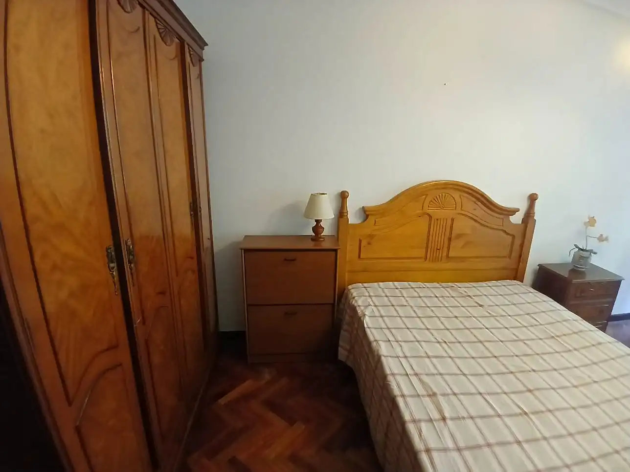 Dormitori de Apartament en venda en Santander amb Calefacció, Parquet i Forn