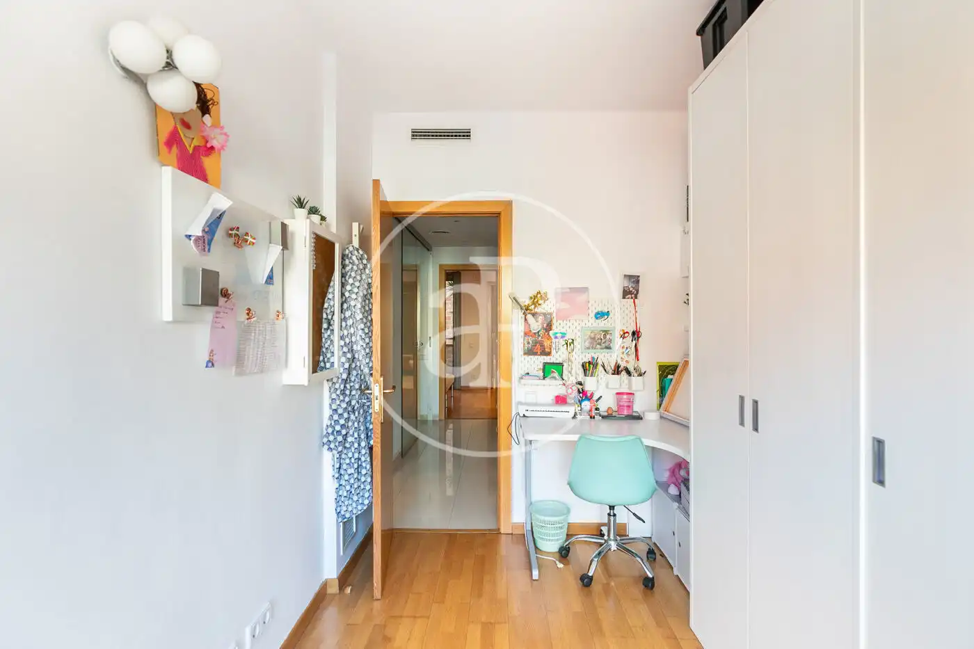 Casa adosada en venta en Passatge de Puigmadrona, El Camp de l'Arpa del Clot