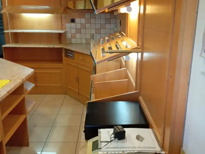 Kitchen of Commercial properties for rent in Cambre   with Furnished