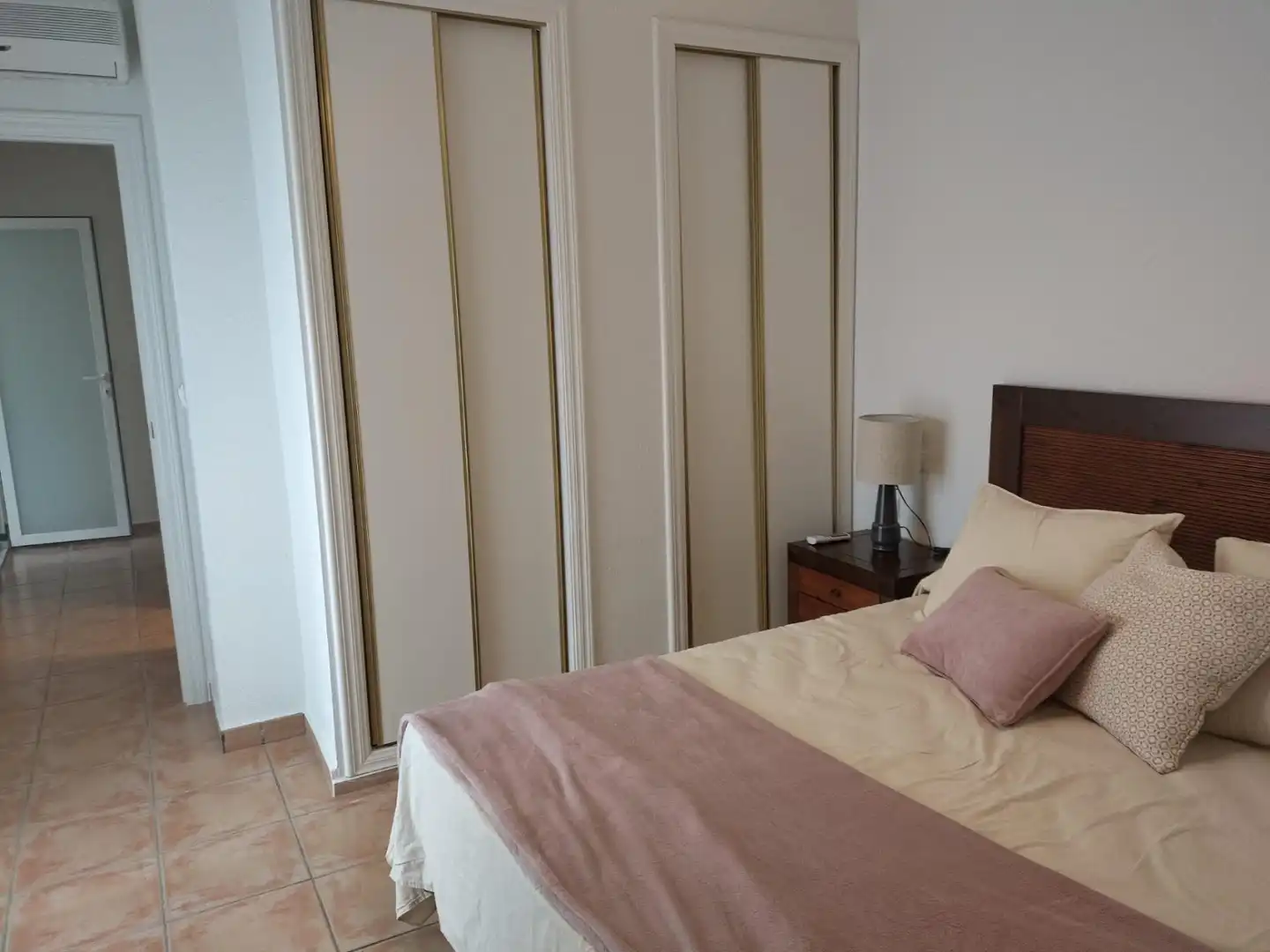 Habitación de Casa o chalet en venta en San Pedro del Pinatar con Aire acondicionado, Calefacción y Jardín privado