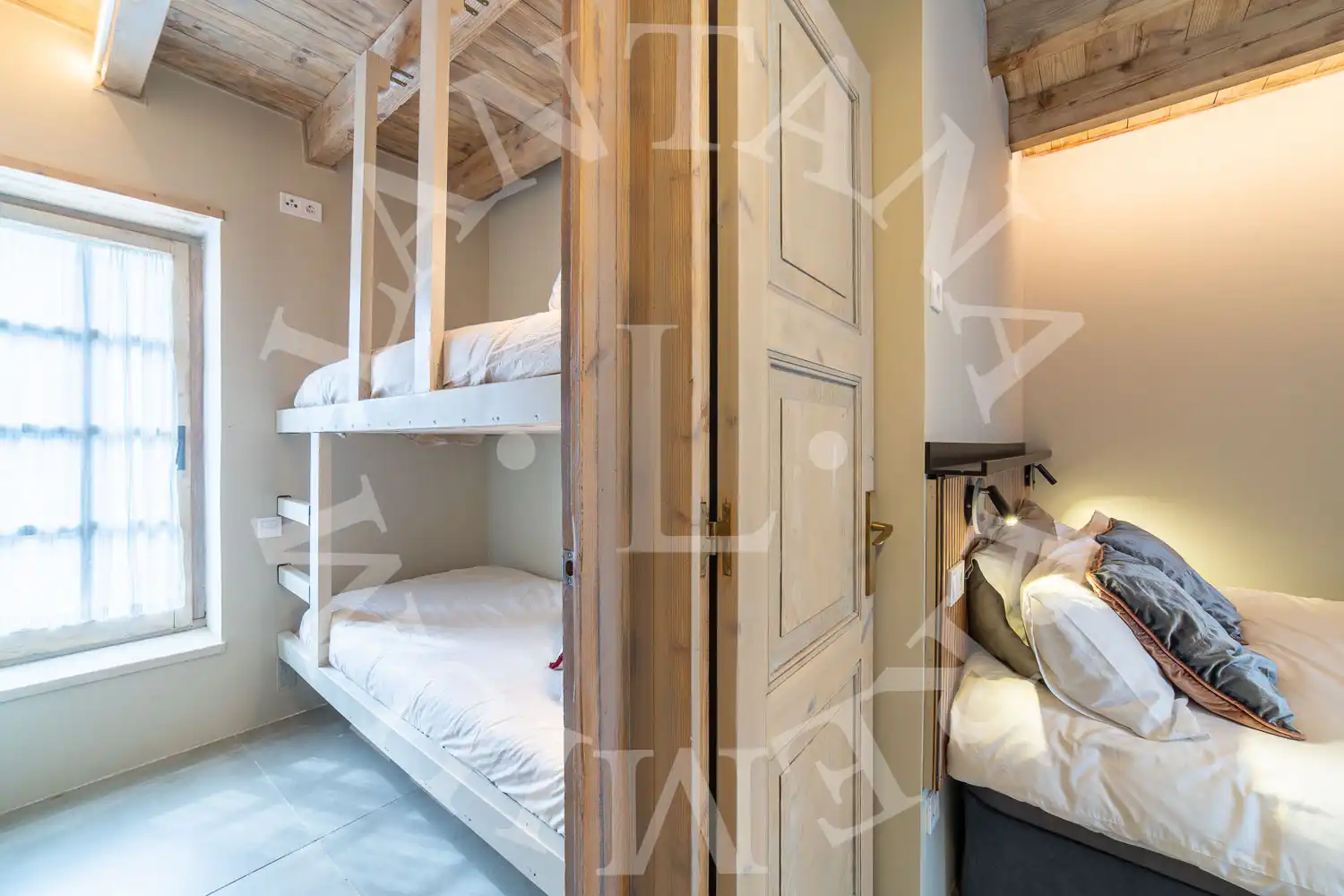 Bedroom of Flat for sale in Naut Aran  with Heating, Storage room and Furnished
