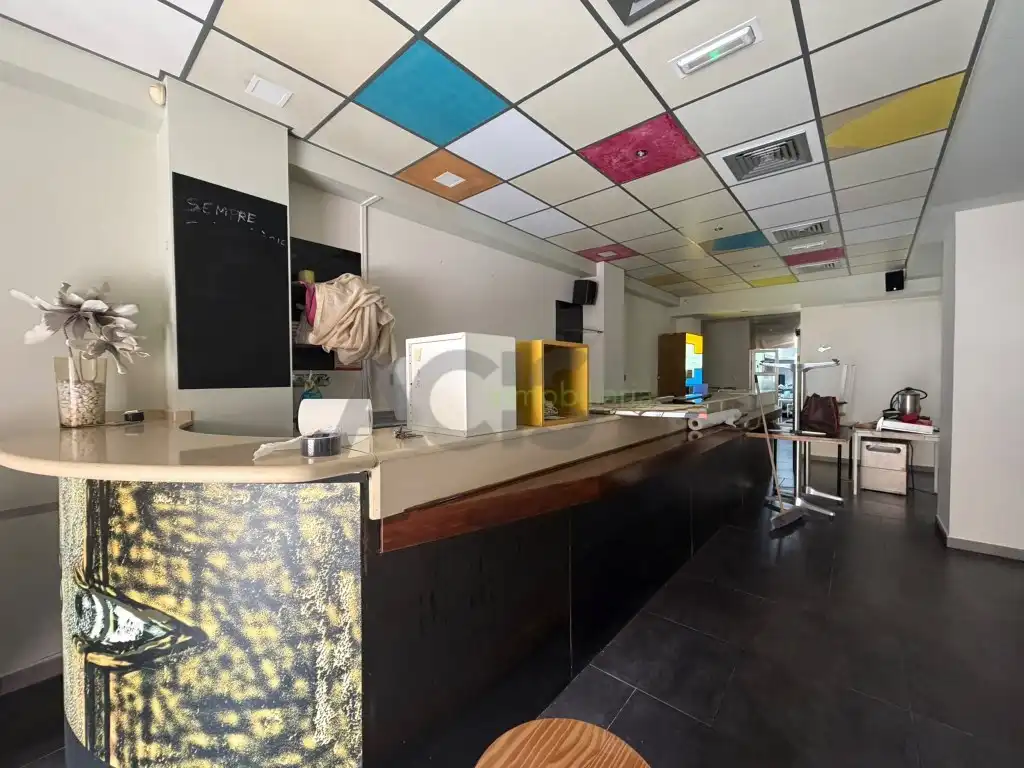 Local comercial en venda a CALLE JAUME ROIG