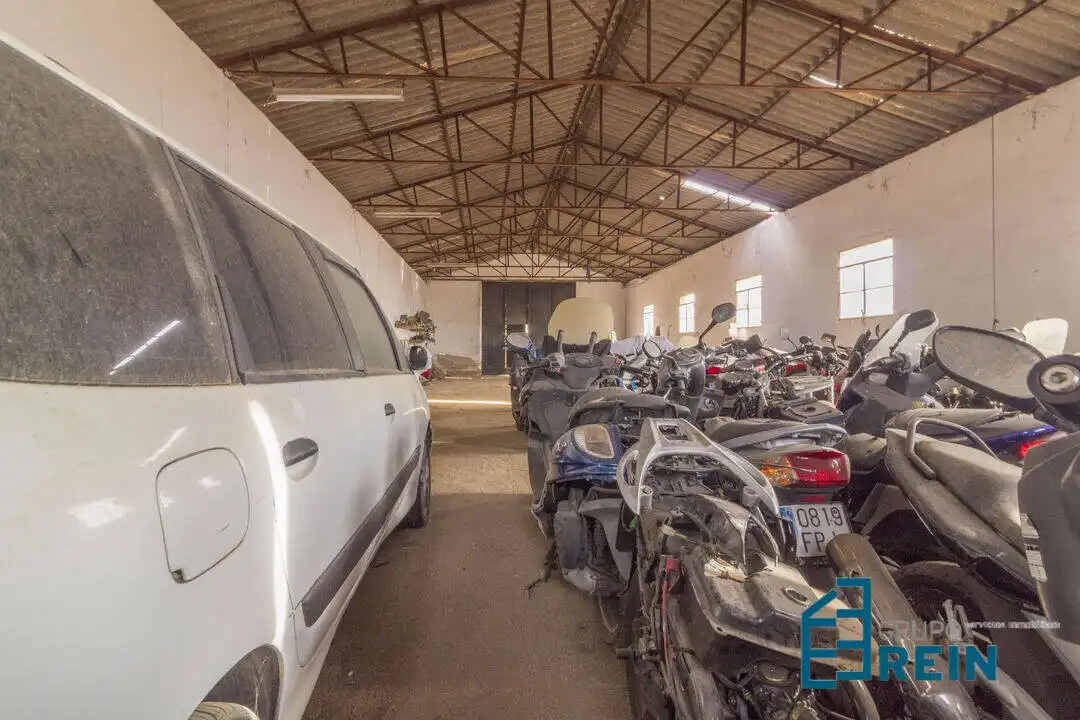 Parking of Industrial buildings for sale in Recas, Toledo