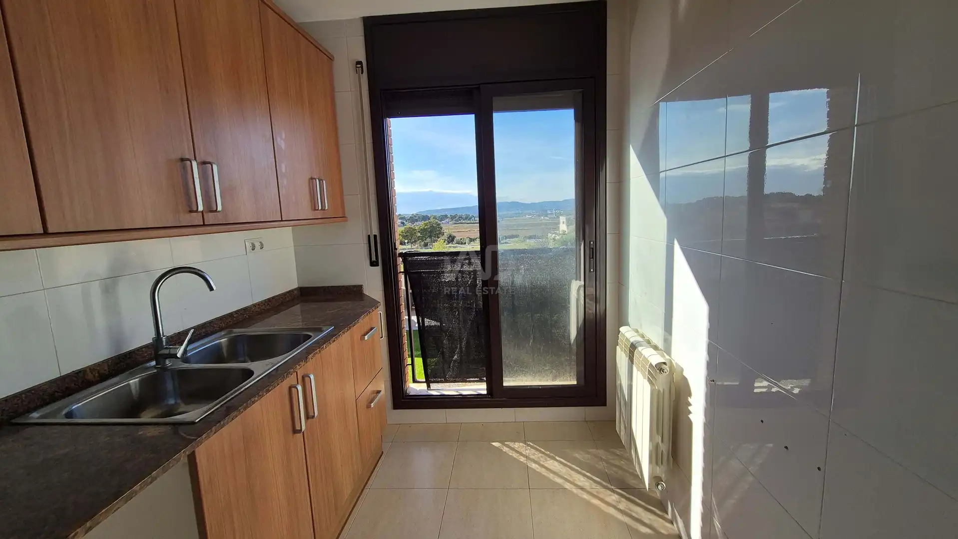 Cuina de Casa o xalet en venda en Banyeres del Penedès amb Calefacció i Terrassa