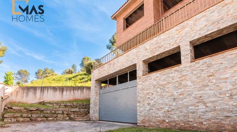 Foto 3 de Casa adosada en venda a Ptge de Planella, Castellví de Rosanes, Barcelona