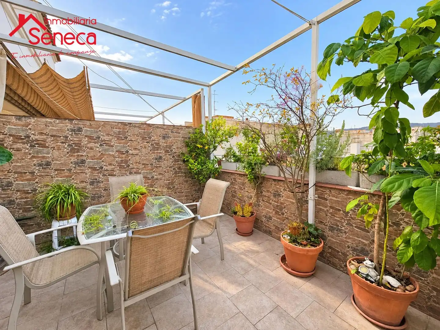 Penthouse with lift for sale in FELIPE II