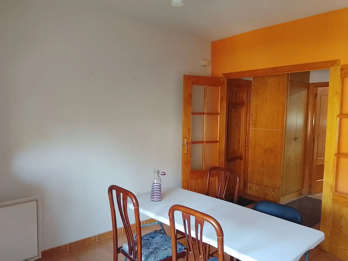 Comedor de Apartamento en venta en Madrigal de la Vera con Aire acondicionado y Amueblado