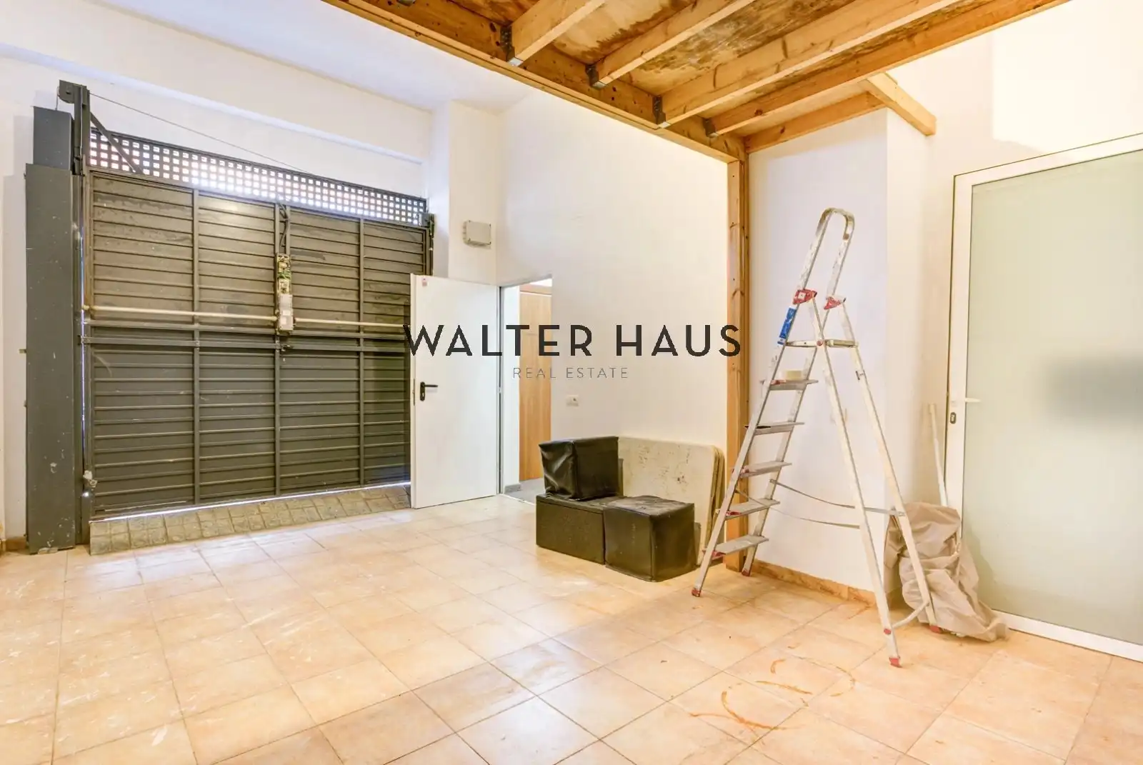Houses for sale in Barcelona  with Air Conditioner, Heating and Terrace