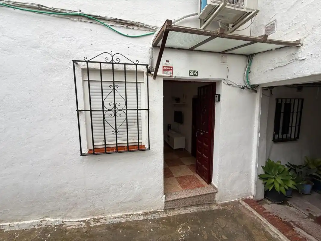 Casa adosada de alquiler en Ronda con Calefacción y Amueblado