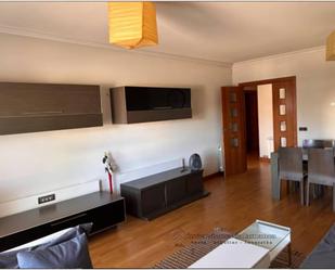 Living room of Flat for sale in Salamanca Capital  with Heating, Furnished and Balcony
