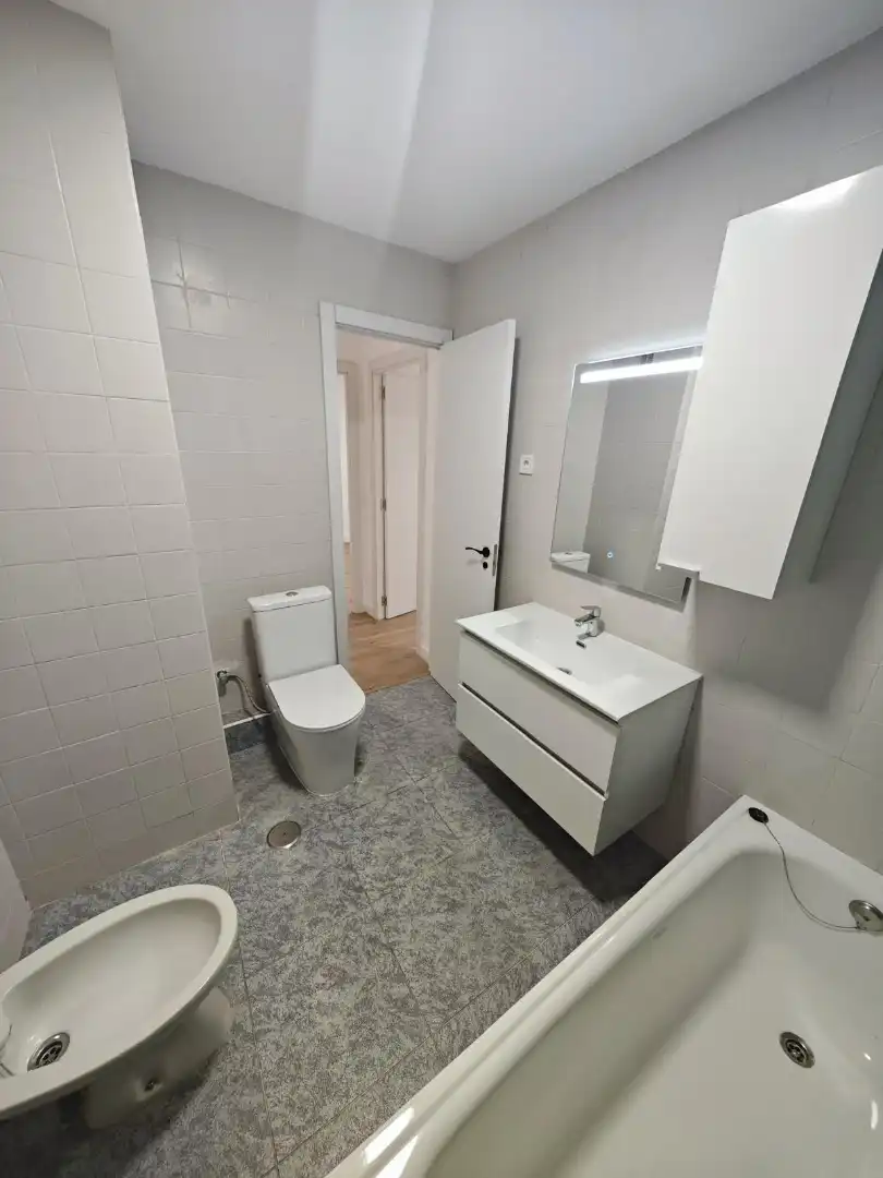 Piso con ascensor en venta en Calle San Miguel de Salinas 13B, imagen 19